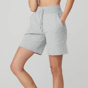 Alo High-Waist Easy Sweat Short in Athletic Heather Grey (XS)